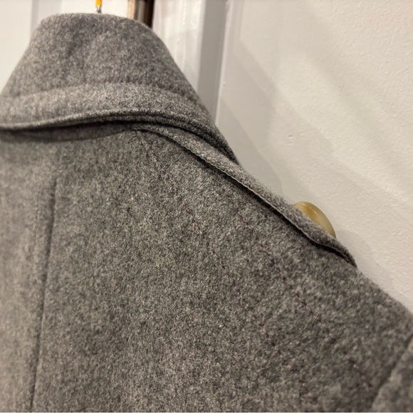 J. Crew Gray Wool Pea Coat size Small excellent condition - Picture 4 of 5